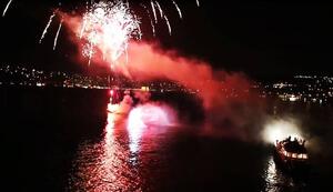 fireworks on bosphorus fireworks on bosphorus