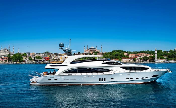 bosphorus cruise private yacht tour