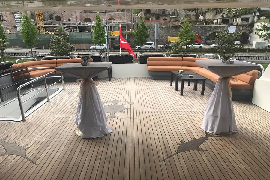 private yacht tour in istanbul