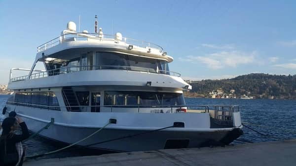 istanbul wedding boat 1