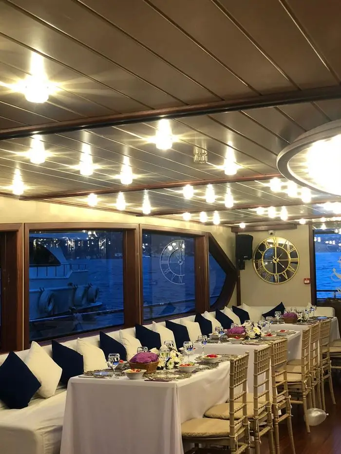 private cruise yacht bosphorus