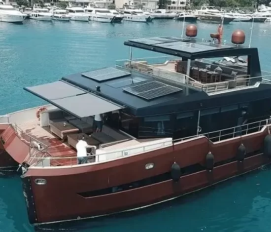 private istanbul yacht for 20 people